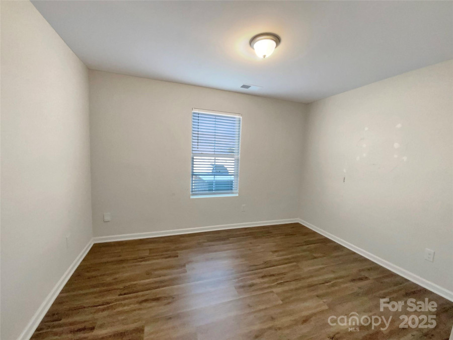 1298 Bryson Ln Denver, NC 28037