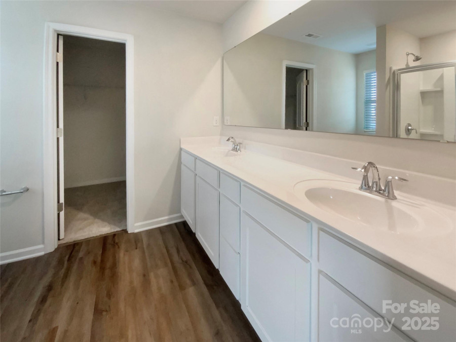 1298 Bryson Ln Denver, NC 28037