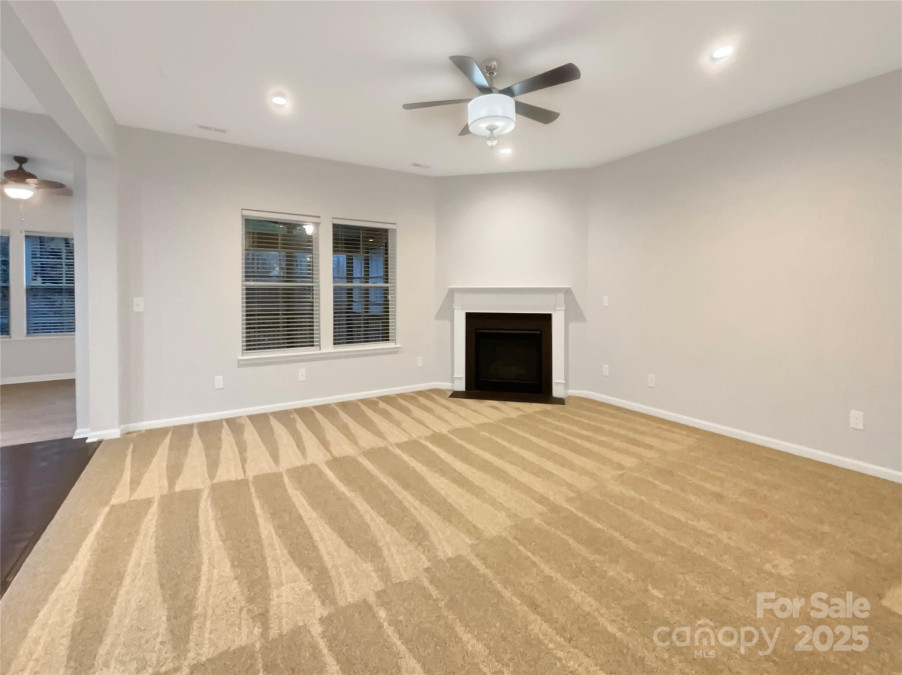 705 Old Cove Rd Tega Cay, SC 29708