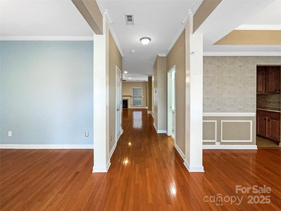 621 Ravenglass Dr Fort Mill, SC 29715