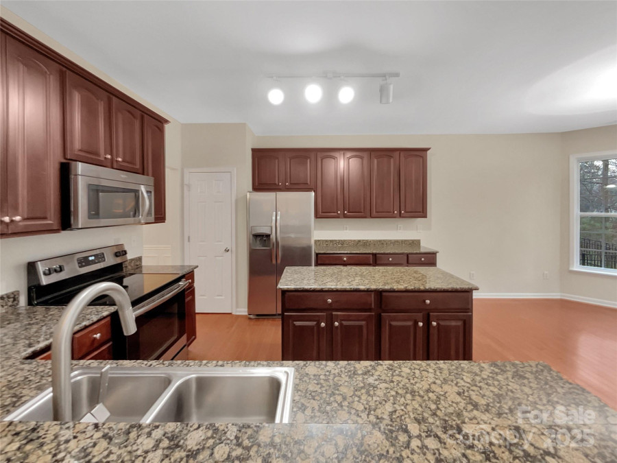 5002 Fine Robe Dr Indian Trail, NC 28079