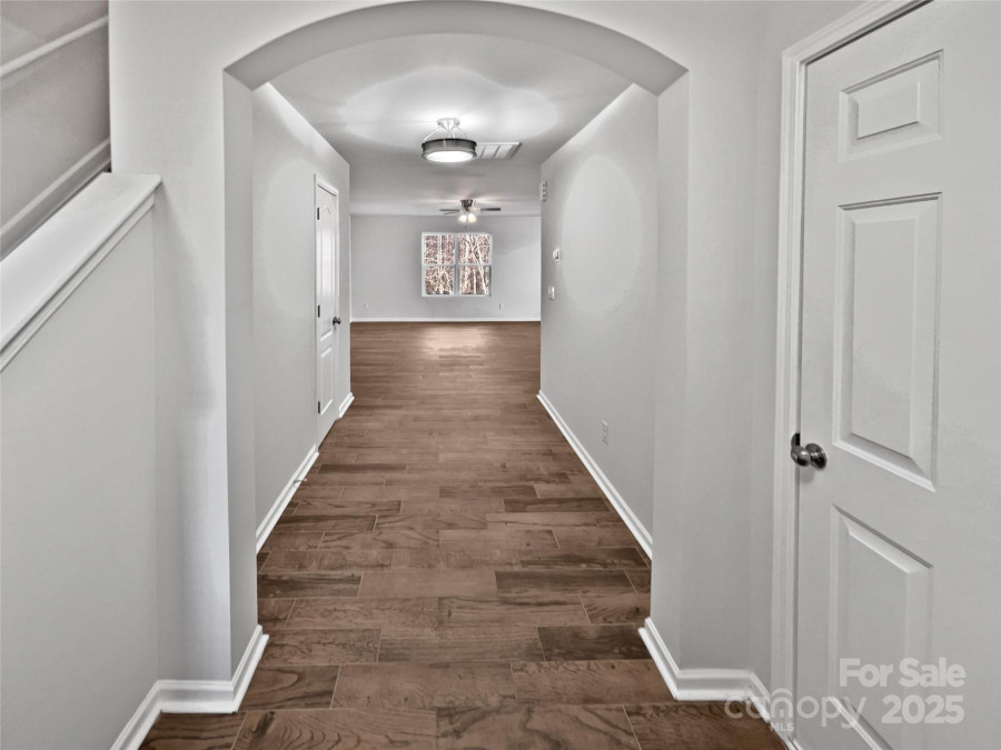 121 Woodbridge Cir Mount Holly, NC 28120