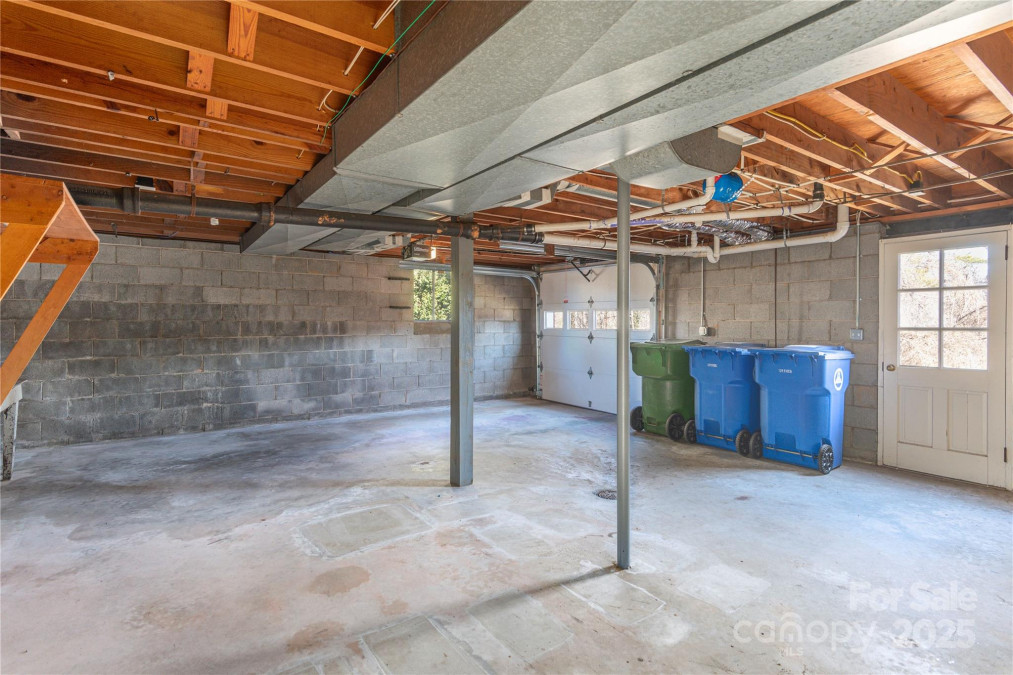 114116 Arco Rd Asheville, NC 28805