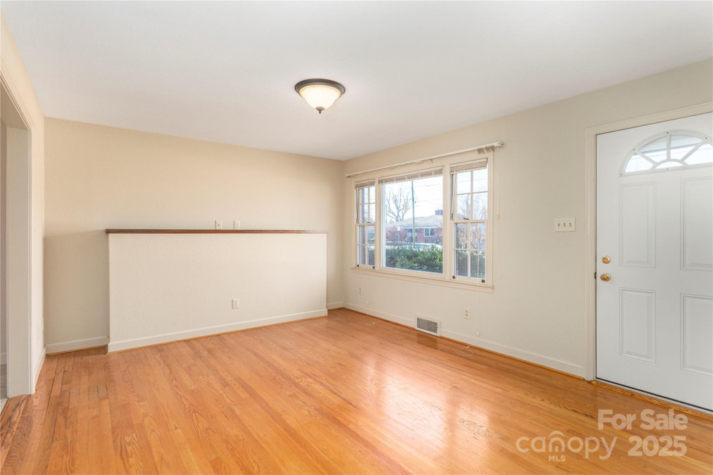 114116 Arco Rd Asheville, NC 28805