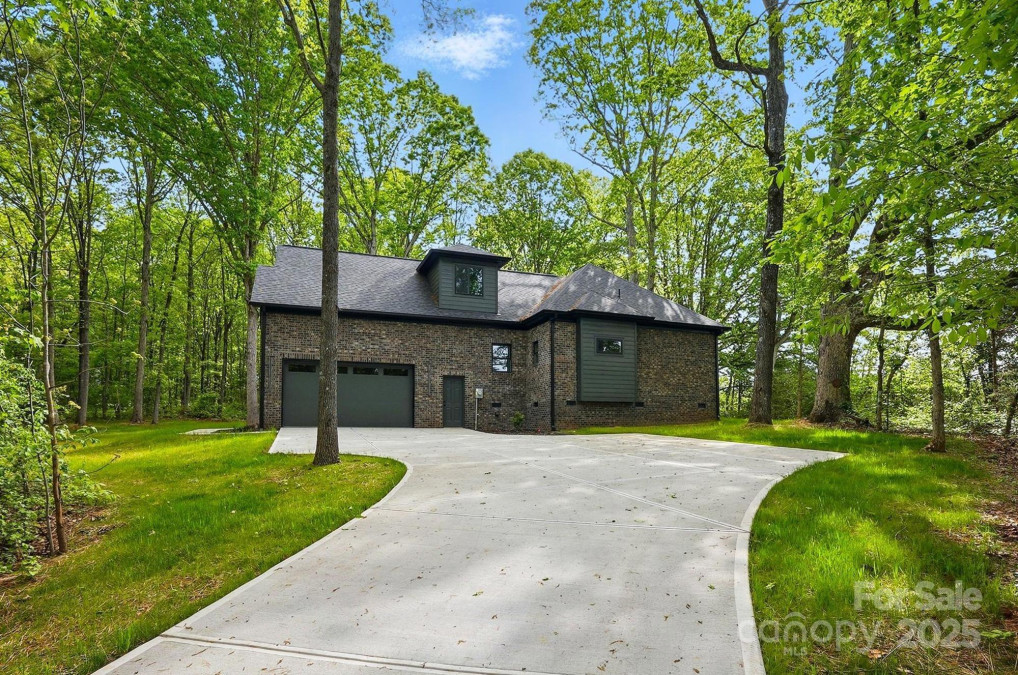 3738 Glen Arbor Dr Maiden, NC 28650