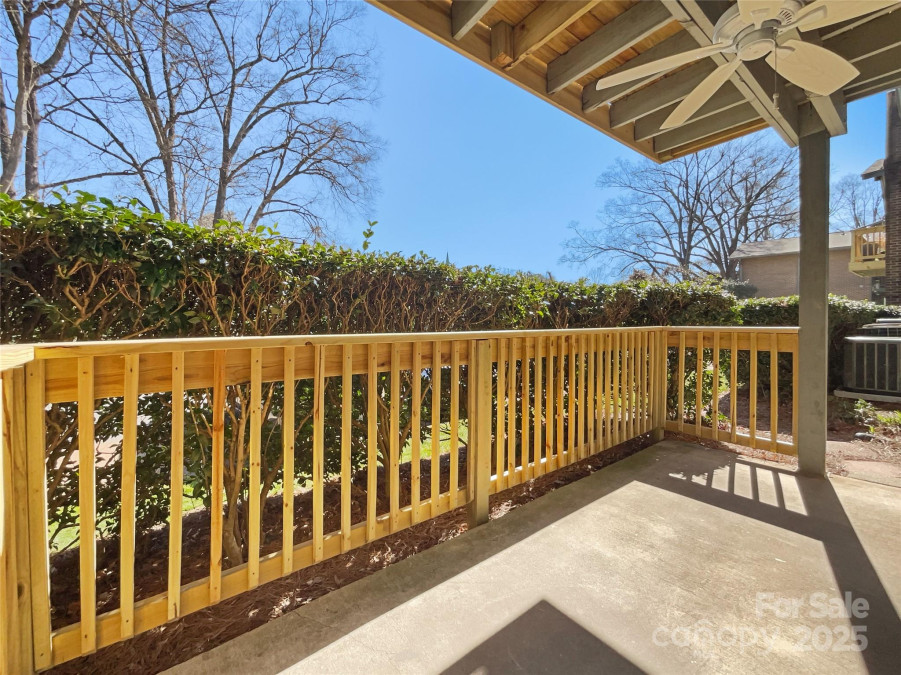 4918 Sardis Rd Charlotte, NC 28270