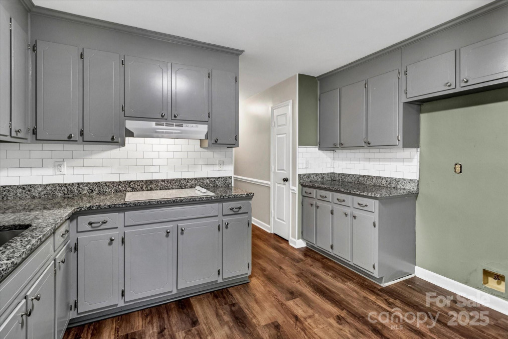 7214 Quail Meadow Ln Charlotte, NC 28210