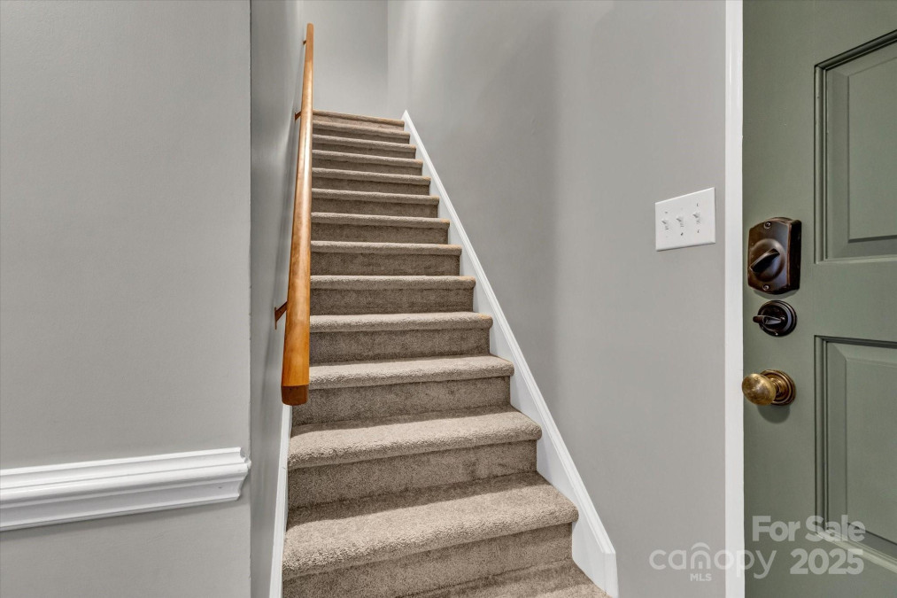 7214 Quail Meadow Ln Charlotte, NC 28210