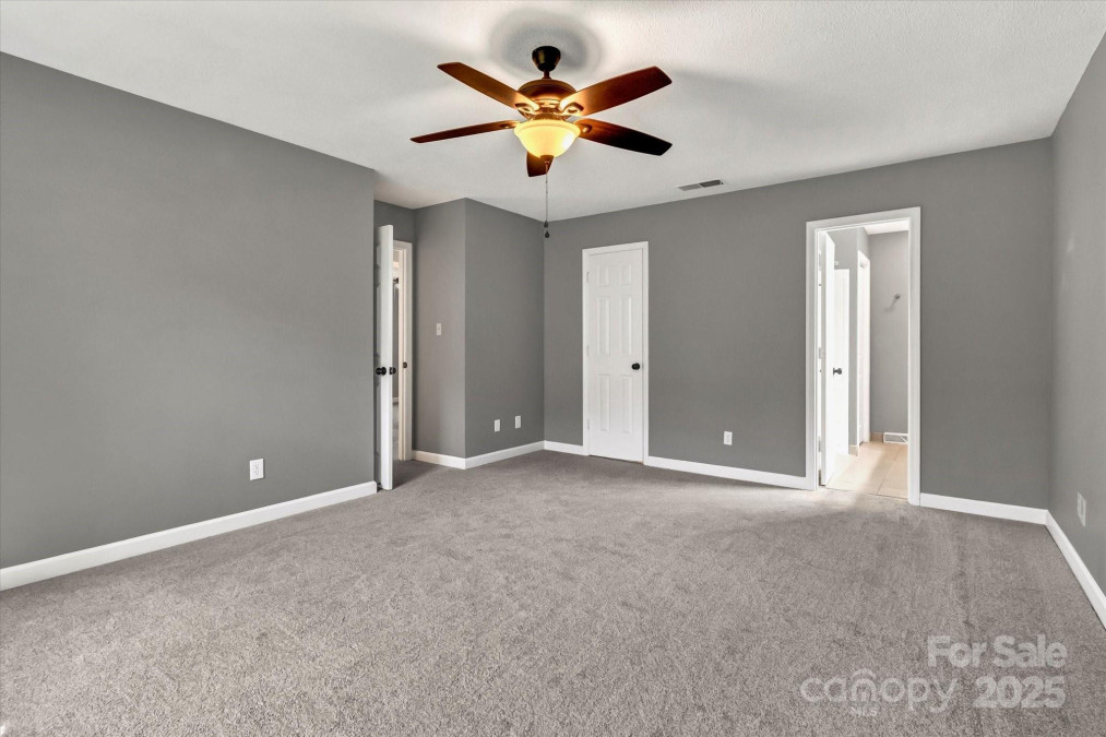 7214 Quail Meadow Ln Charlotte, NC 28210