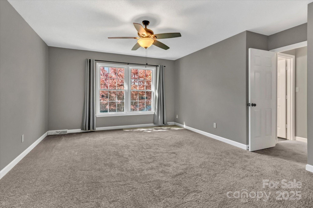7214 Quail Meadow Ln Charlotte, NC 28210