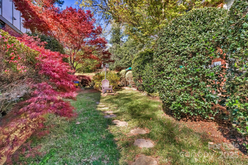 7214 Quail Meadow Ln Charlotte, NC 28210