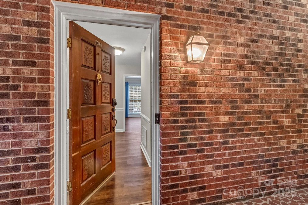 7214 Quail Meadow Ln Charlotte, NC 28210