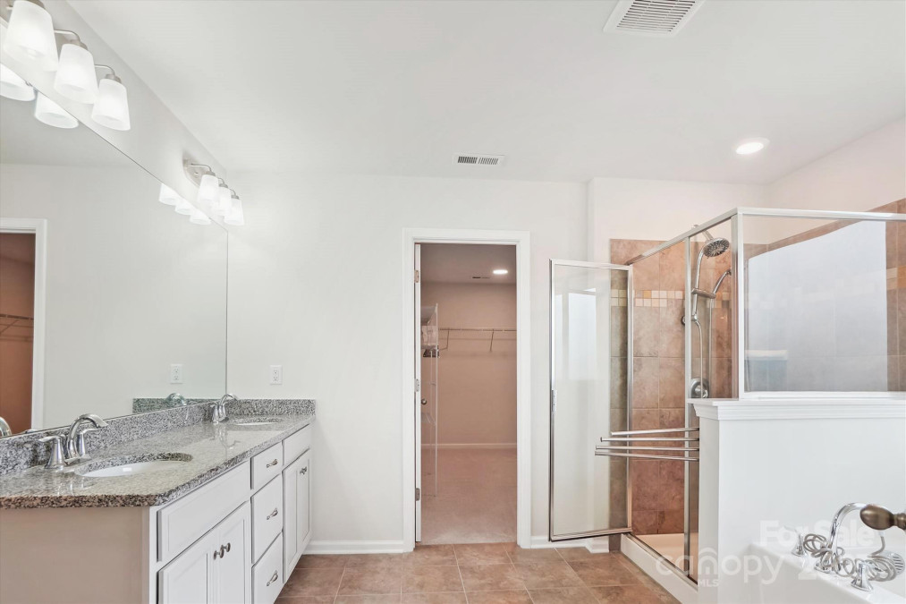 15119 Oleander Dr Charlotte, NC 28278