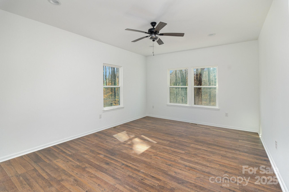 606 Saint Cloud Dr Statesville, NC 28625