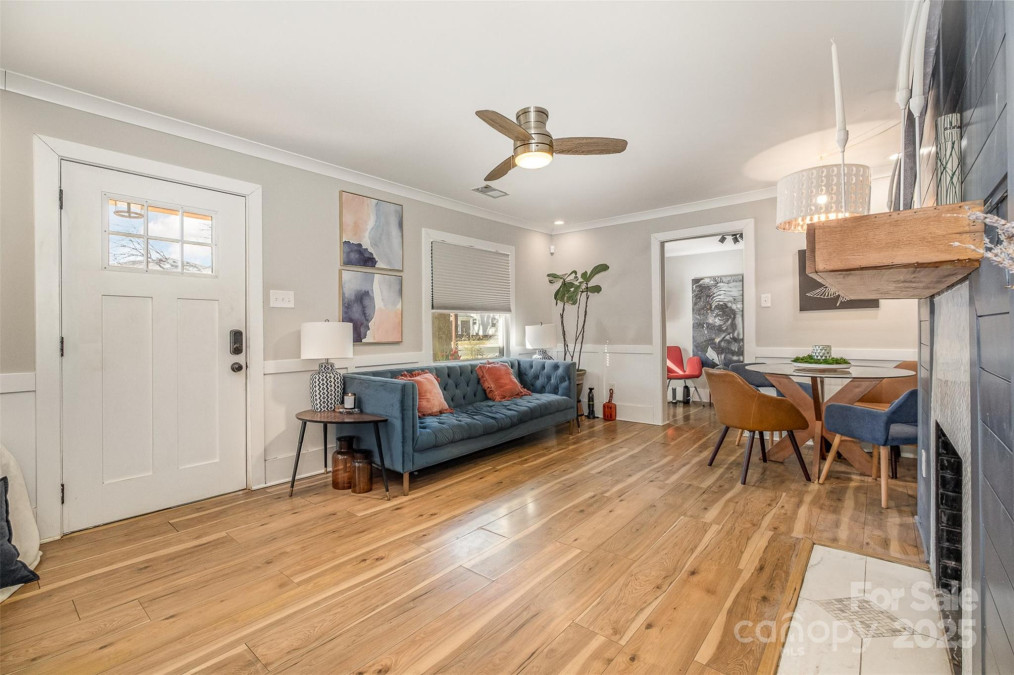 2137 Highland St Charlotte, NC 28208