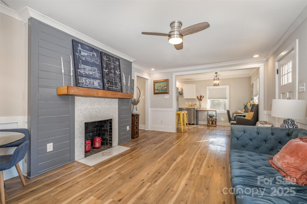 2137 Highland St Charlotte, NC 28208