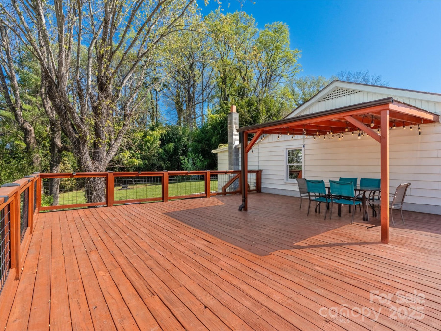 234 Monte Vista Rd Candler, NC 28715