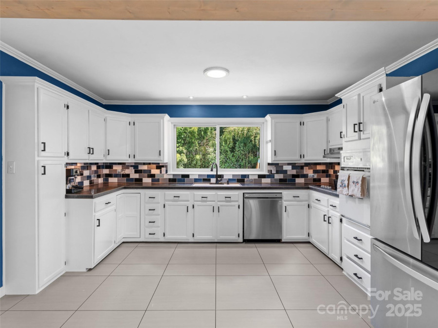 234 Monte Vista Rd Candler, NC 28715