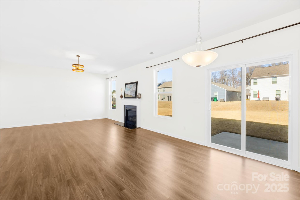 4021 Eckels Dr Charlotte, NC 28215