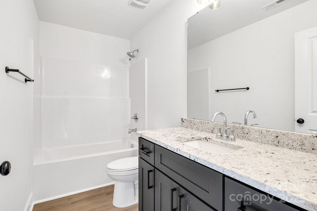 1540 Solitude Ct Kannapolis, NC 28081