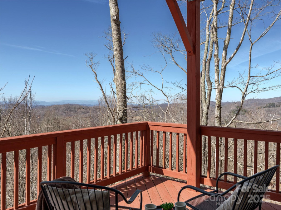 330 Vista Dr Mars Hill, NC 28754