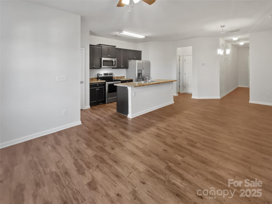 9154 Bradstreet Commons Way Charlotte, NC 28215