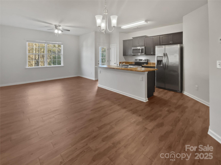 9154 Bradstreet Commons Way Charlotte, NC 28215