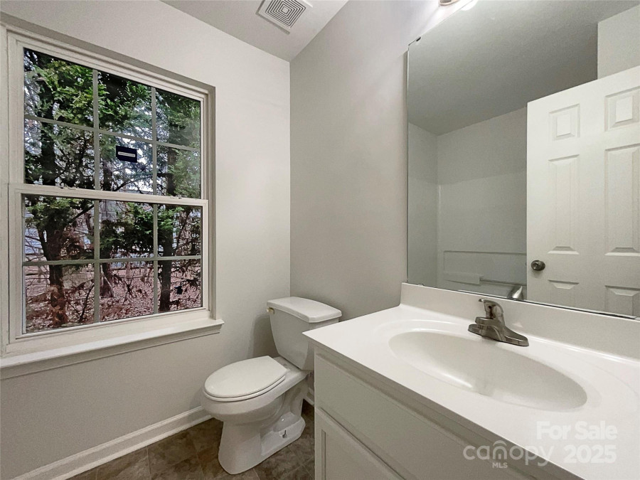 1411 Swaying Branch Ln Clover, SC 29710