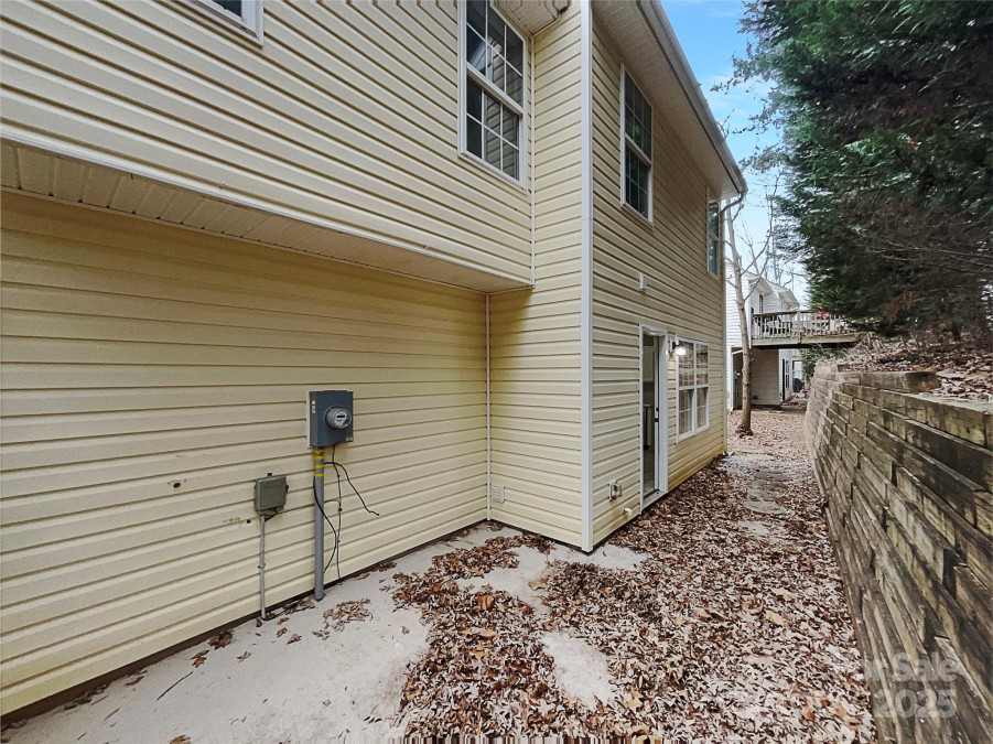 1411 Swaying Branch Ln Clover, SC 29710