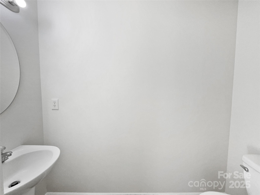 13510 Tranters Creek Ln Charlotte, NC 28273