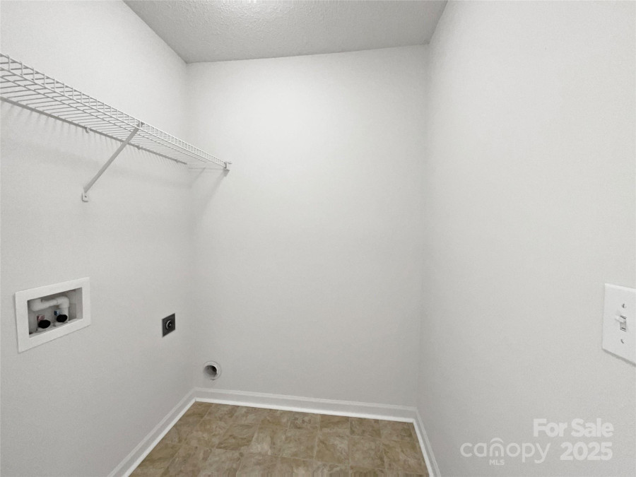 13510 Tranters Creek Ln Charlotte, NC 28273