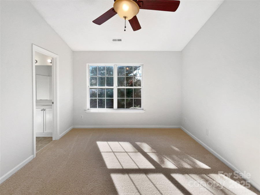 13510 Tranters Creek Ln Charlotte, NC 28273