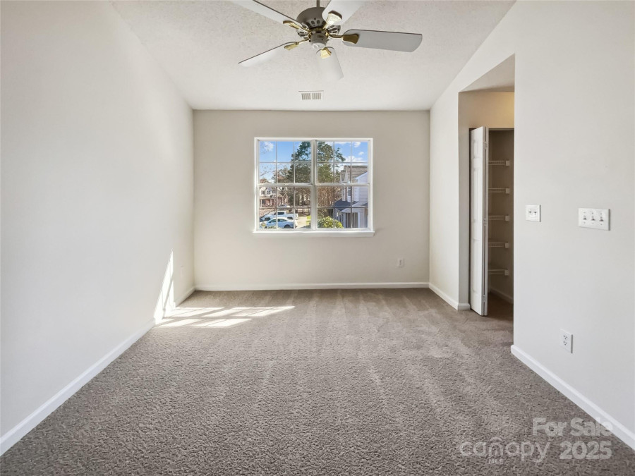 12616 Tucker Crossing Ln Charlotte, NC 28273