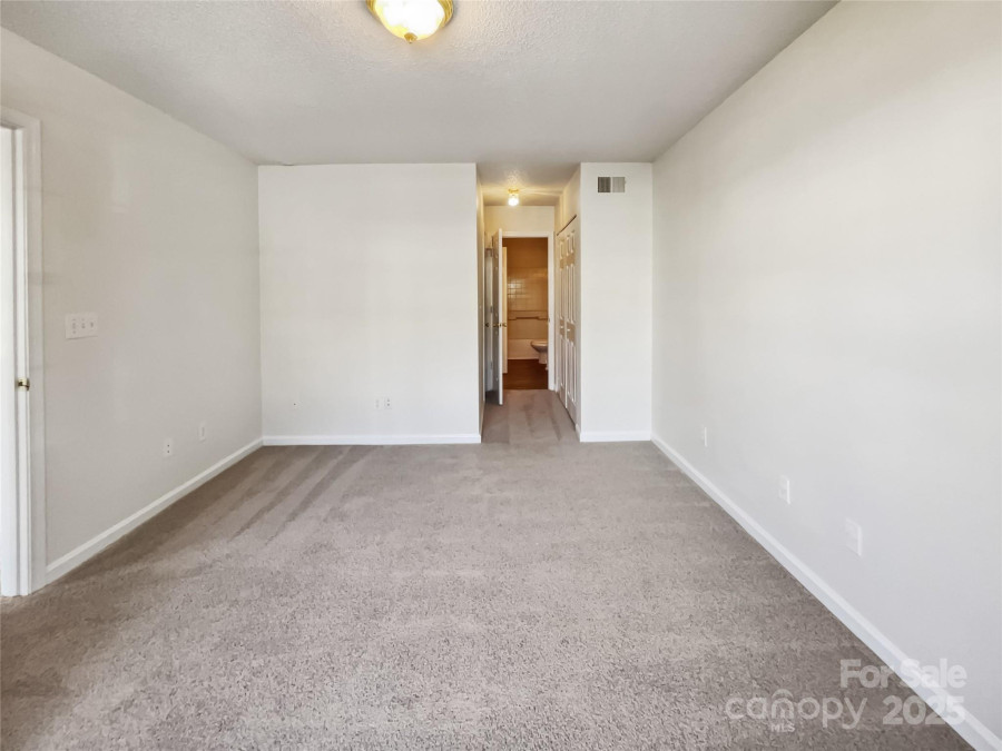 12616 Tucker Crossing Ln Charlotte, NC 28273
