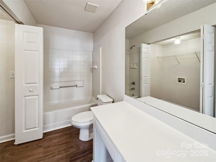 12616 Tucker Crossing Ln Charlotte, NC 28273