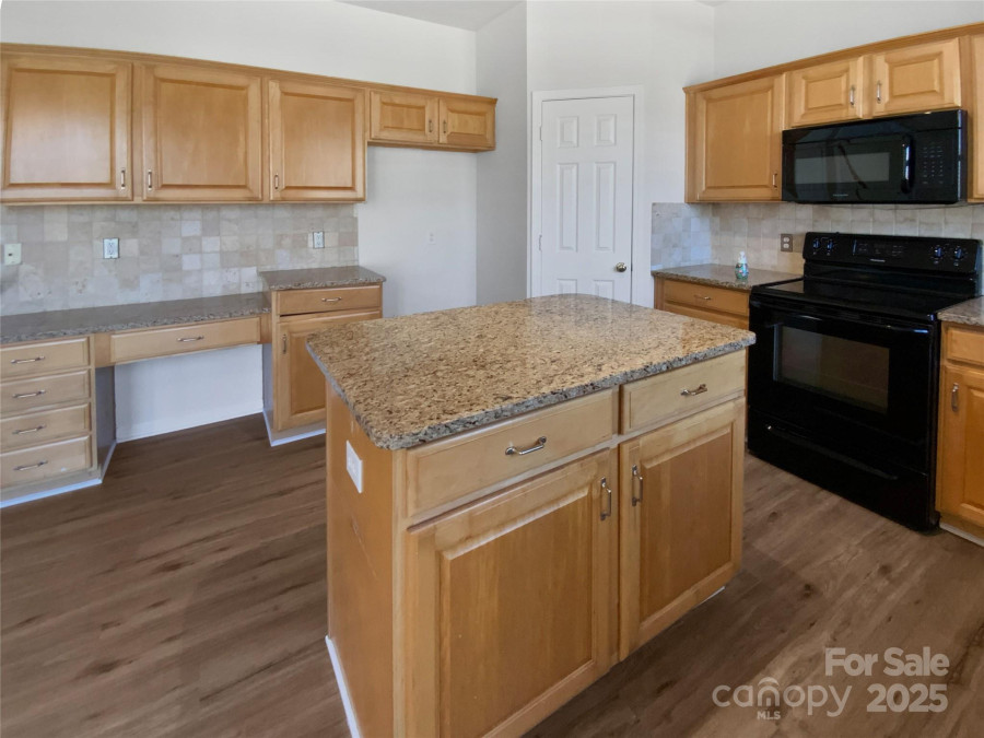21005 Brinkley St Cornelius, NC 28031