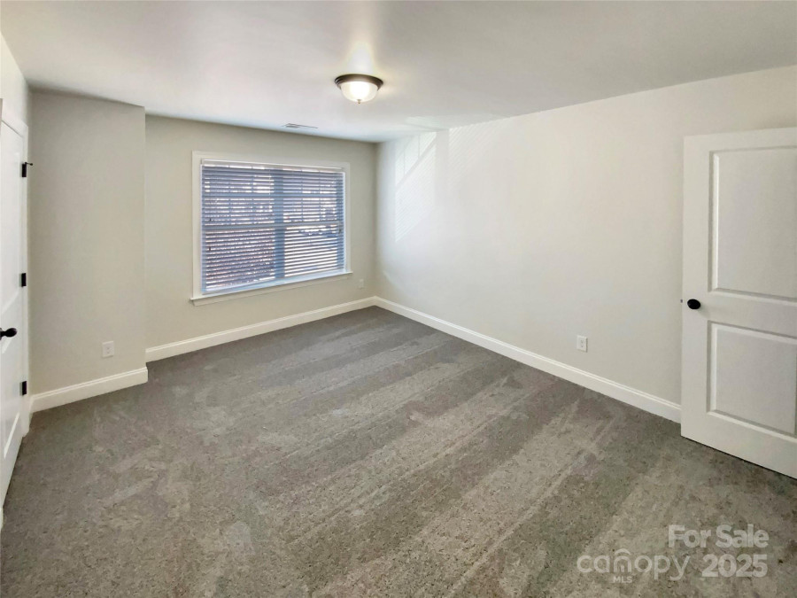 11123 River Oaks Dr Concord, NC 28027