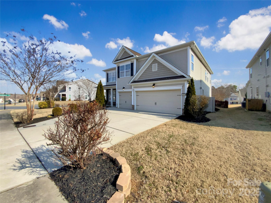 11123 River Oaks Dr Concord, NC 28027