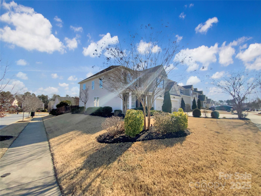 11123 River Oaks Dr Concord, NC 28027