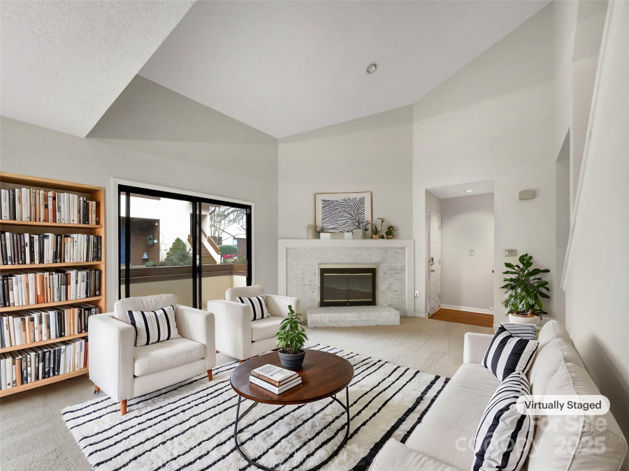 7340 Winery Ln Charlotte, NC 28227
