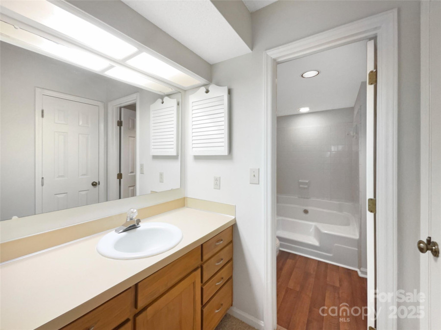 7340 Winery Ln Charlotte, NC 28227