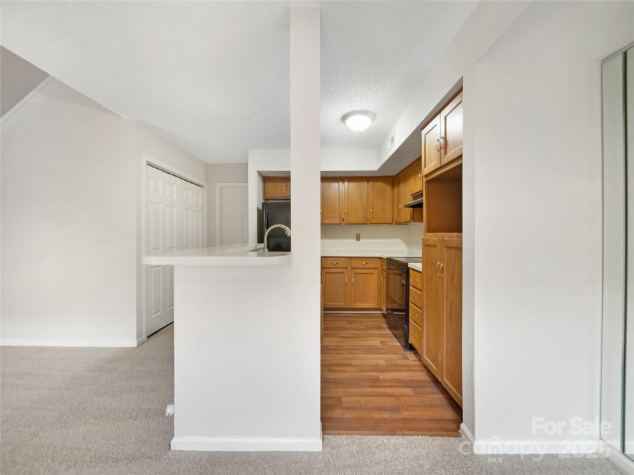 7340 Winery Ln Charlotte, NC 28227