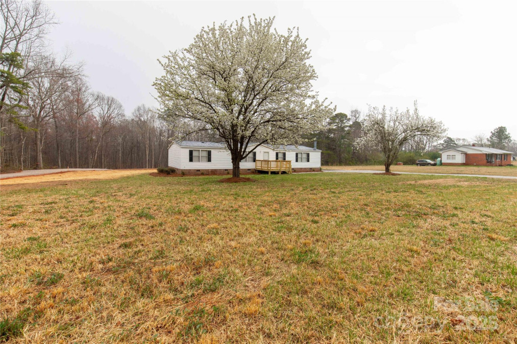 288 John L Hudson Sr Rd Lancaster, SC 29720