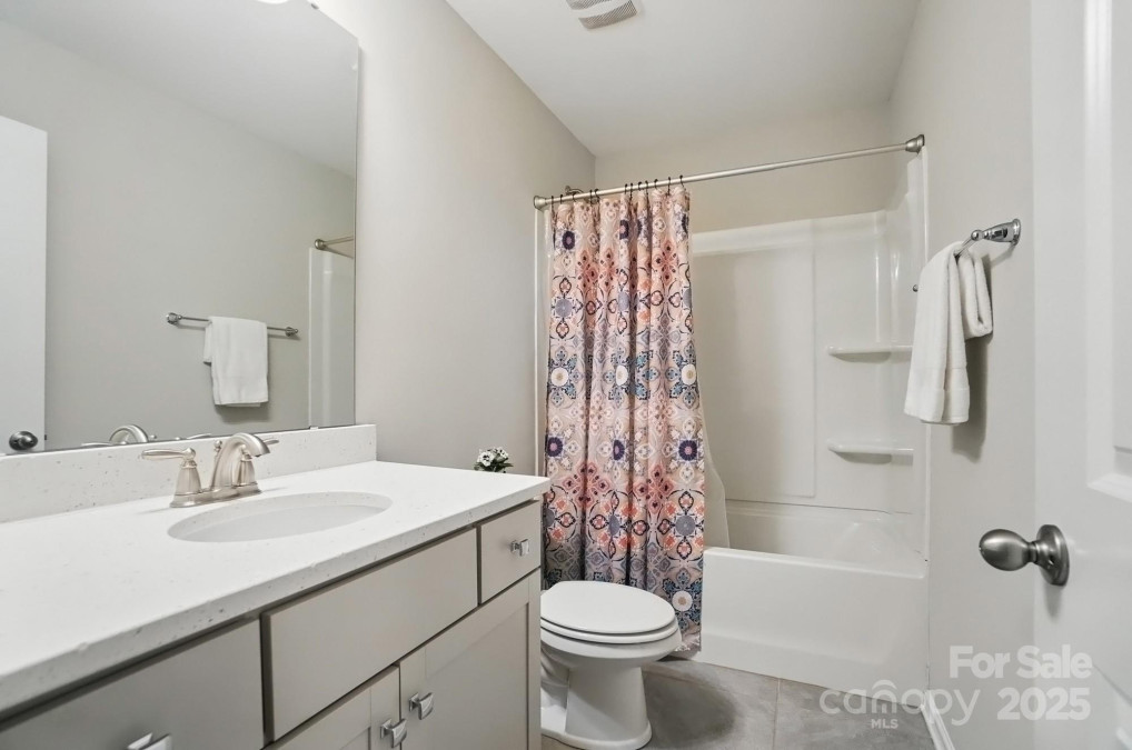 5004 Oakmere Rd Waxhaw, NC 28173