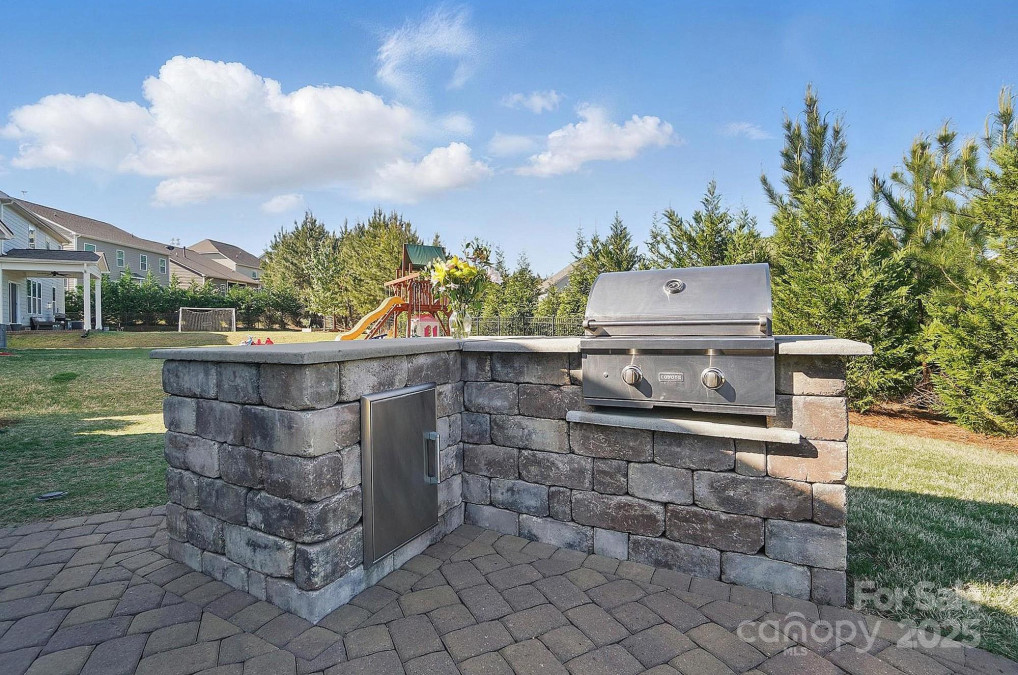 5004 Oakmere Rd Waxhaw, NC 28173