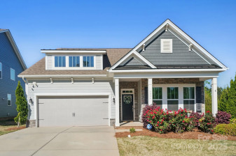 5004 Oakmere Rd Waxhaw, NC 28173