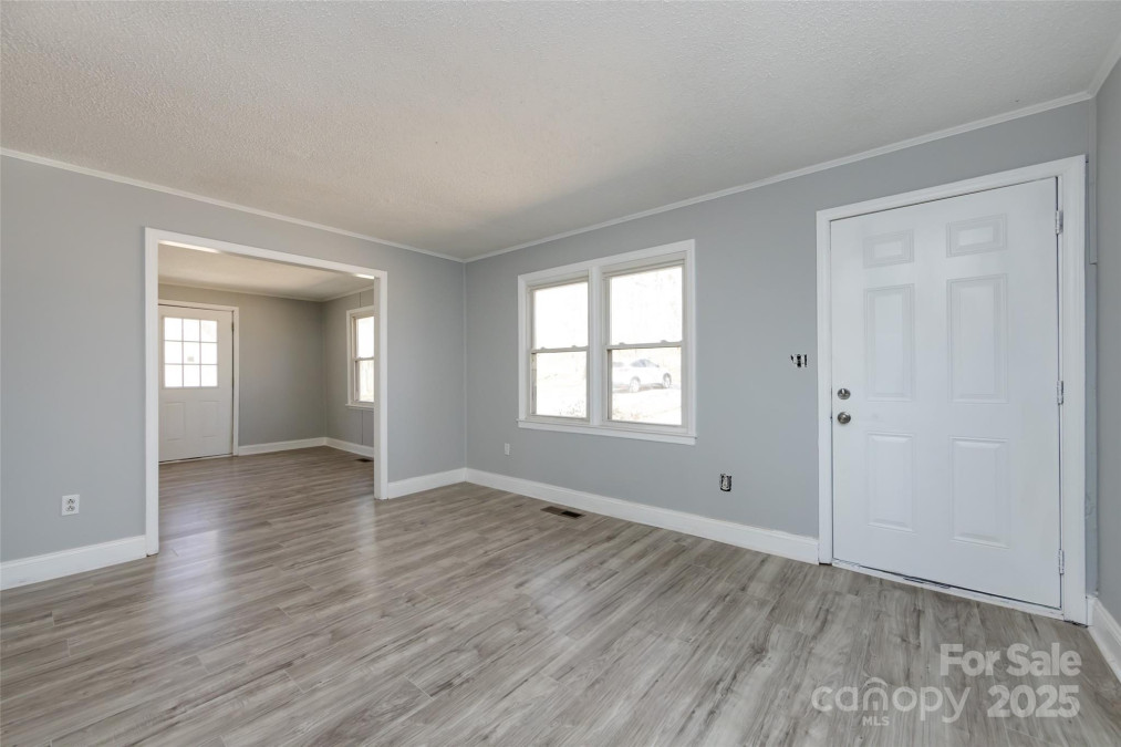 4211 Little Mountain Rd Gastonia, NC 28056
