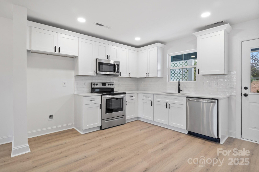 211 Rice St Landis, NC 28088