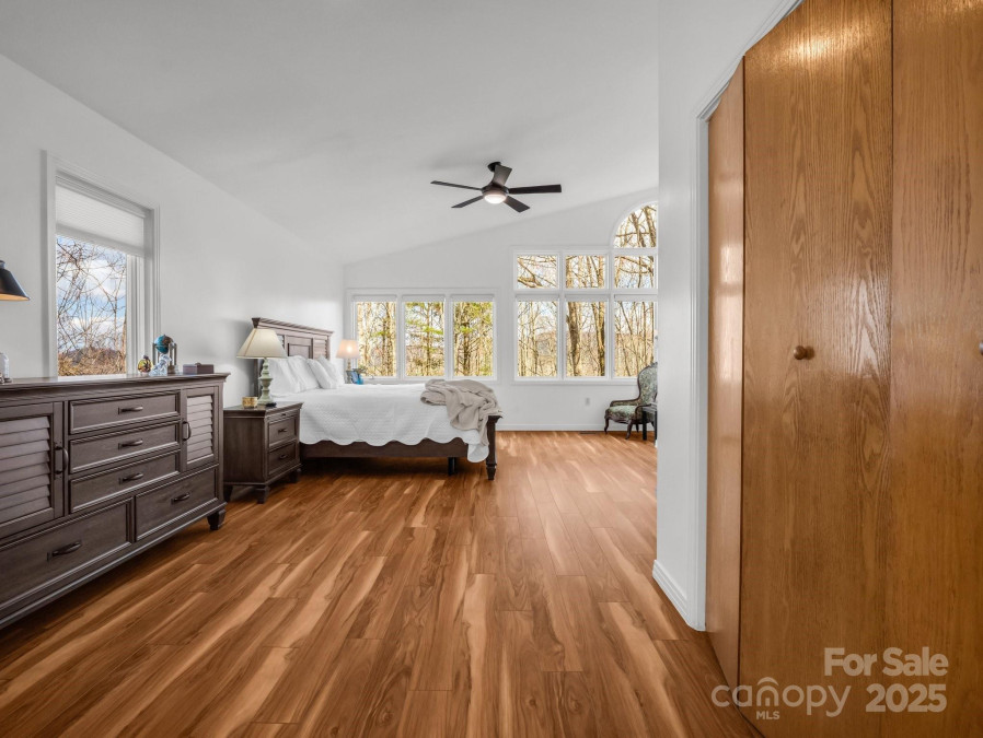 209 Walnut Ridge Rd Brevard, NC 28712