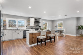 1206 9th St Hickory, NC 28601